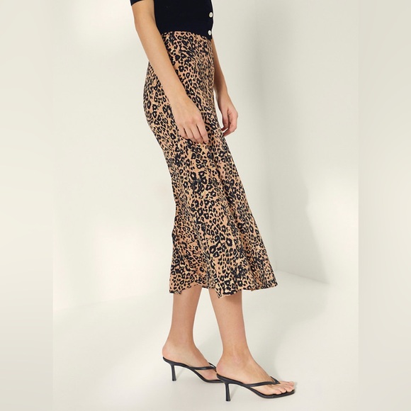 Wilfred leopard midi skirt - Aritzia - Picture 2 of 6